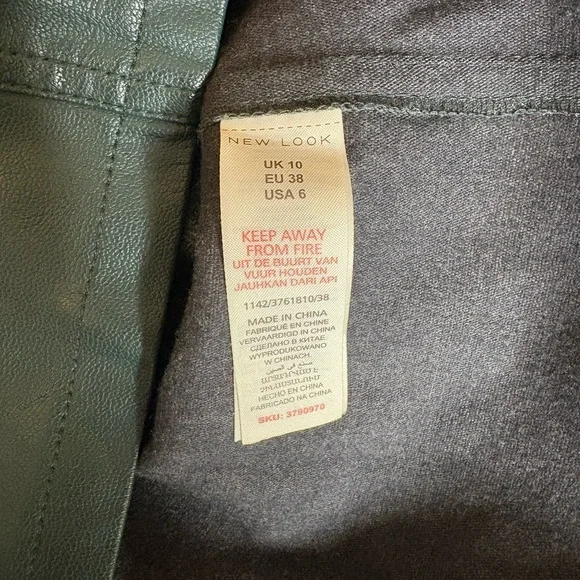 New Look Green Faux Leather Skirt - Picture 6 of 6